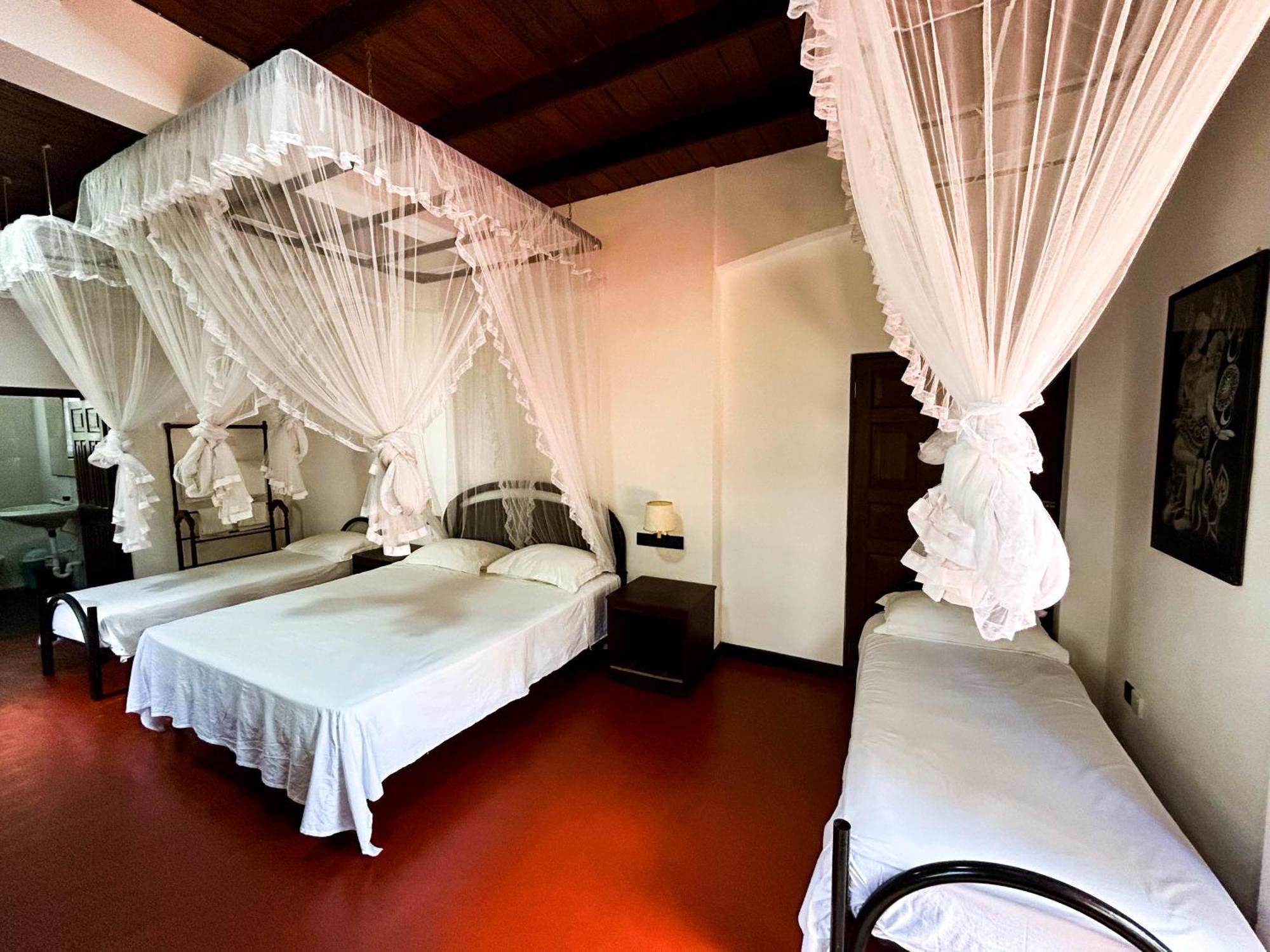 Hotel La Felicita Mirissa Ngoại thất bức ảnh