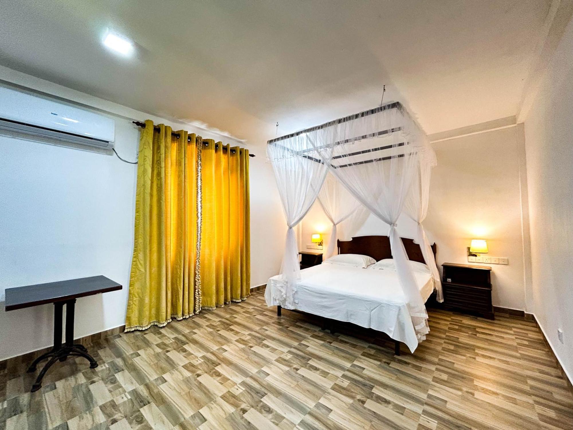 Hotel La Felicita Mirissa Ngoại thất bức ảnh