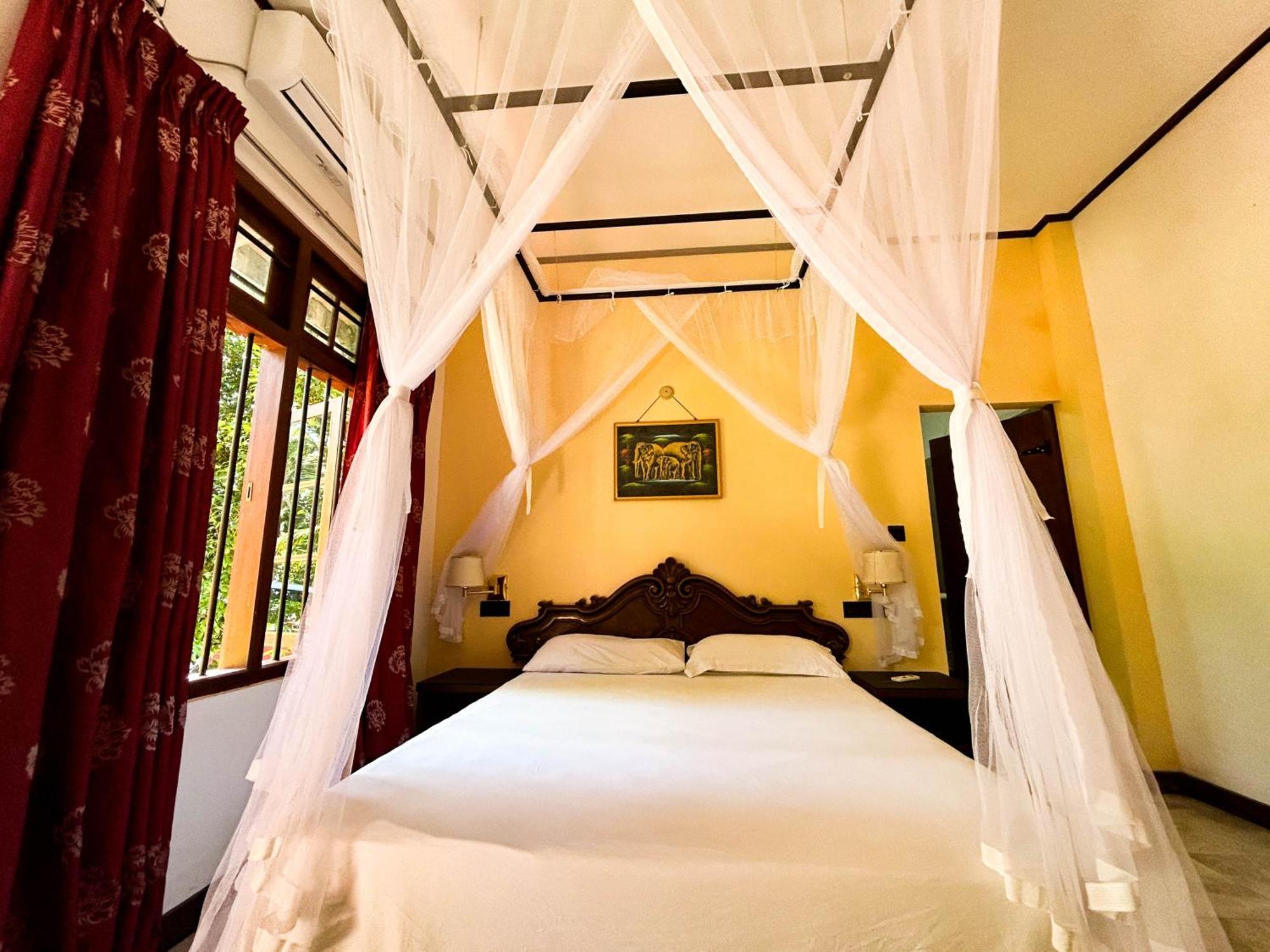 Hotel La Felicita Mirissa Ngoại thất bức ảnh