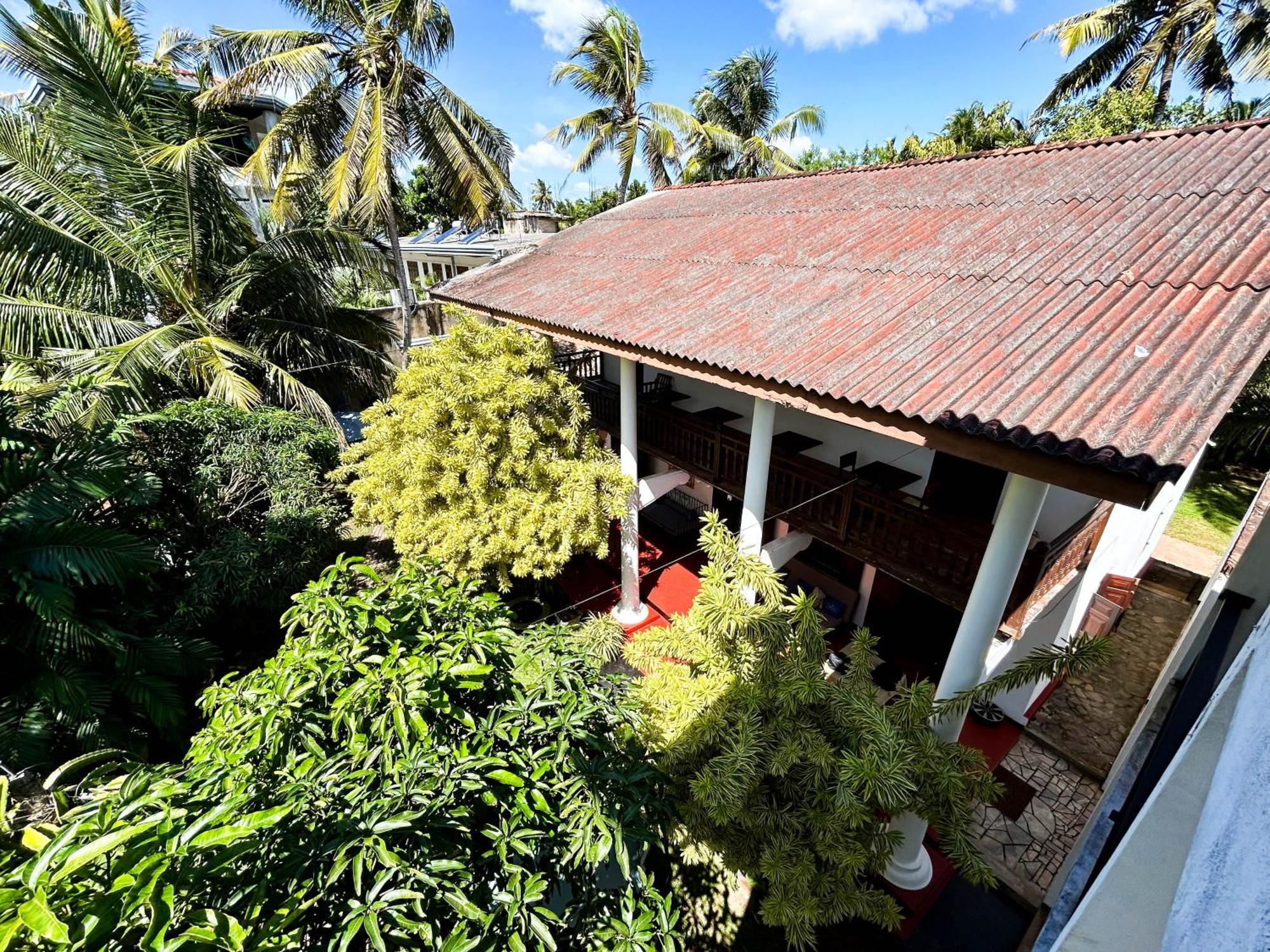 Hotel La Felicita Mirissa Ngoại thất bức ảnh