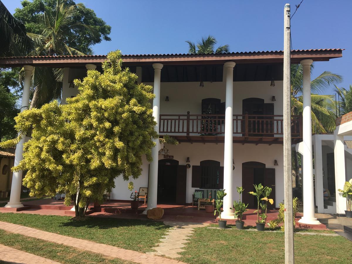 Hotel La Felicita Mirissa Ngoại thất bức ảnh