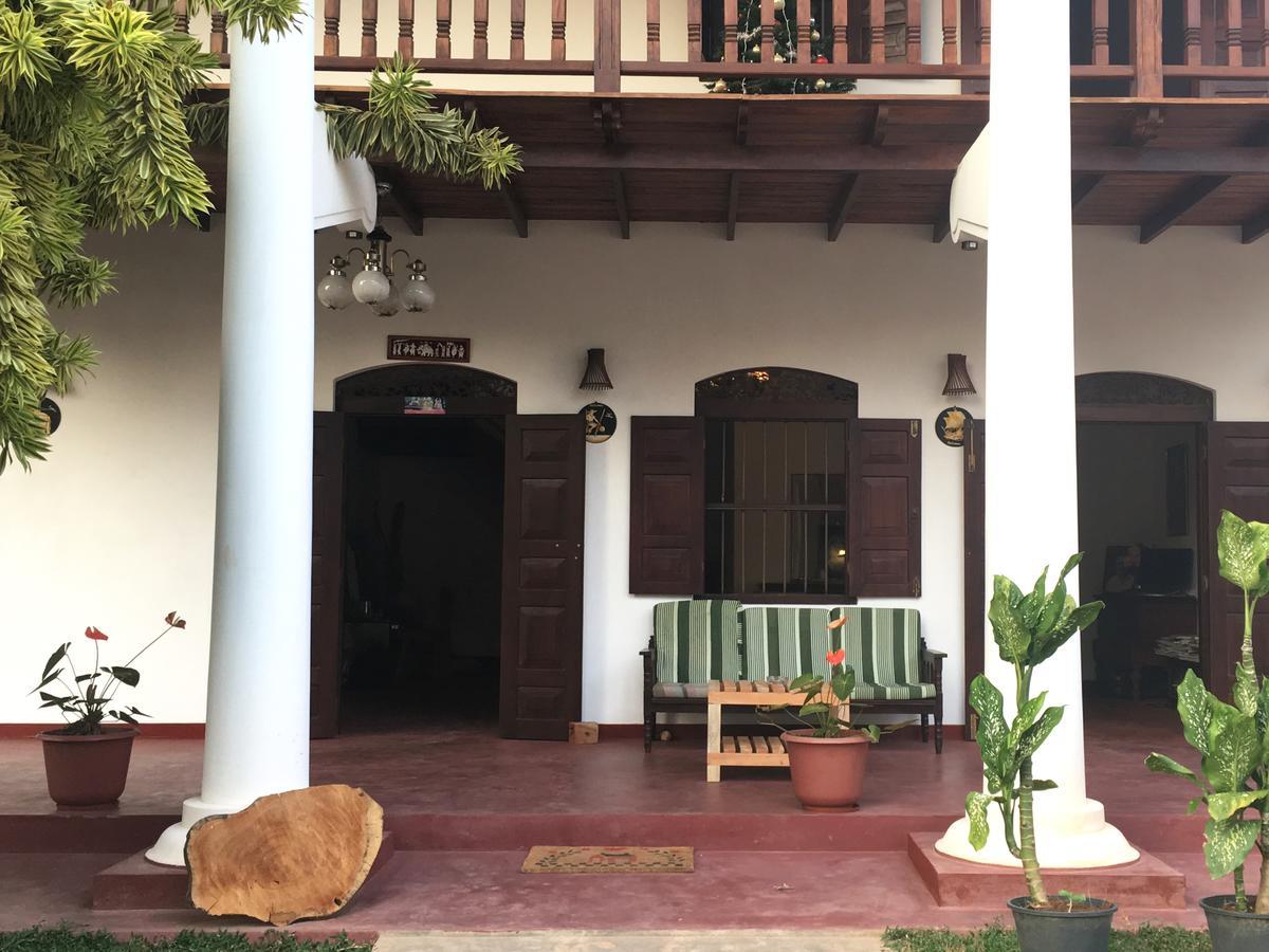 Hotel La Felicita Mirissa Ngoại thất bức ảnh