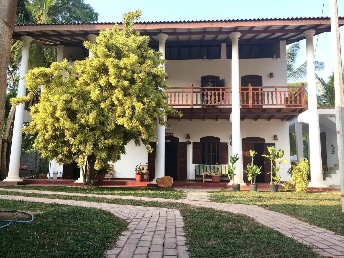 Hotel La Felicita Mirissa Ngoại thất bức ảnh