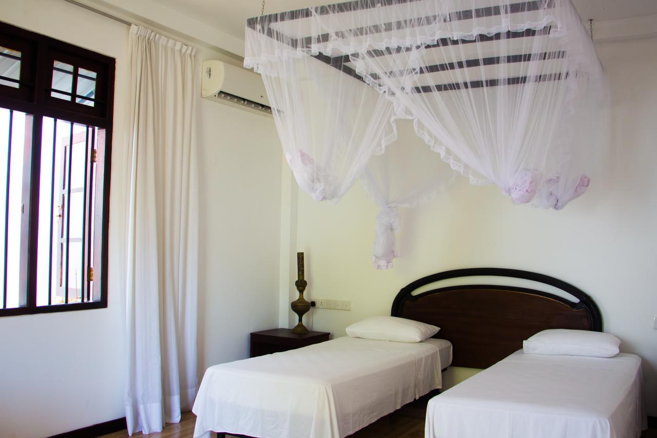 Hotel La Felicita Mirissa Ngoại thất bức ảnh