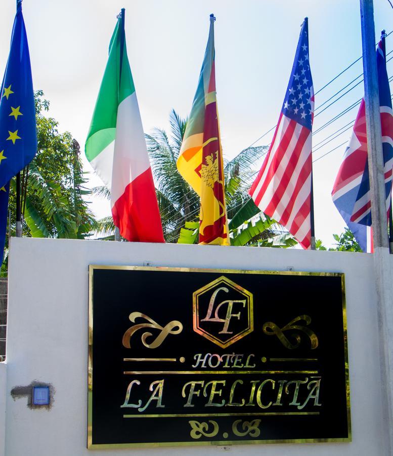 Hotel La Felicita Mirissa Ngoại thất bức ảnh