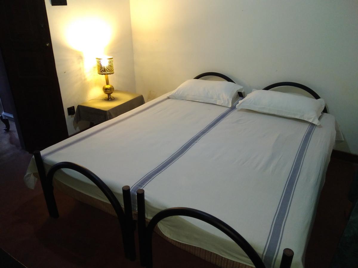 Hotel La Felicita Mirissa Ngoại thất bức ảnh